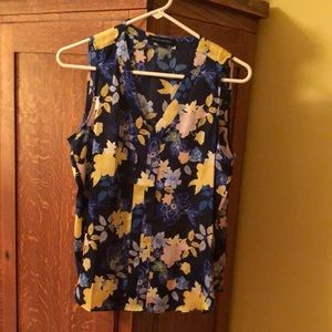 Banana Republic, sleeveless top, size S